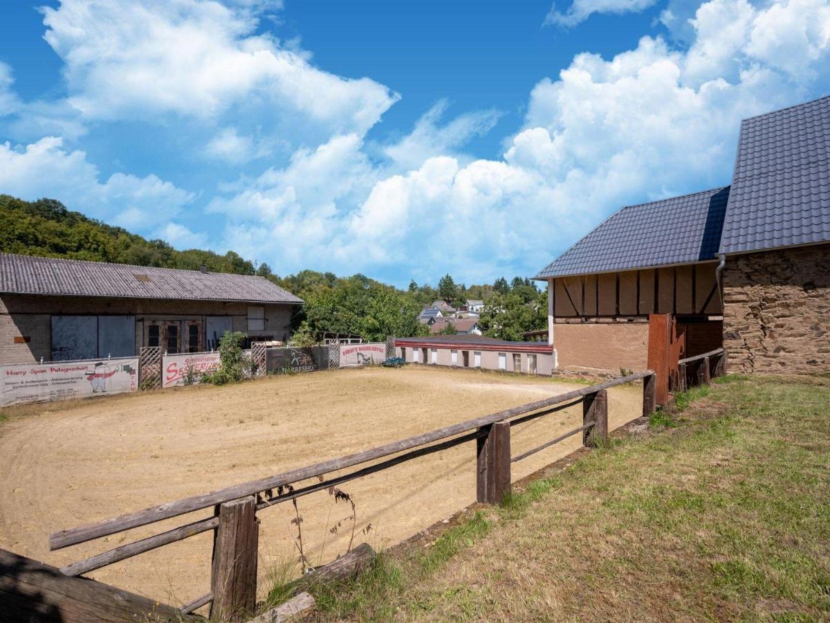 Comfy Holiday Home In Roes With Terrace Екстериор снимка