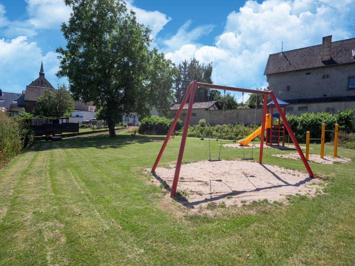 Comfy Holiday Home In Roes With Terrace Екстериор снимка